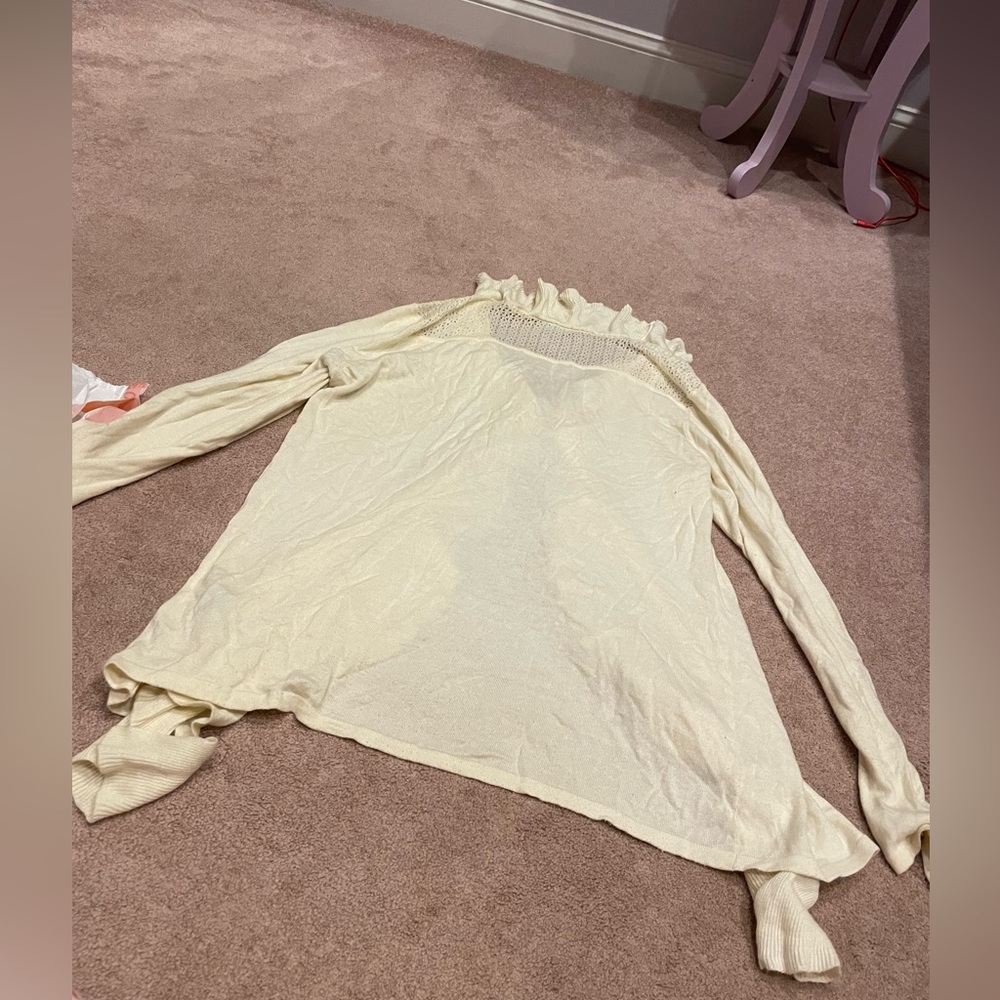 J. McLaughlin Ruffle Cream Cardigan - Picture 2 of 4